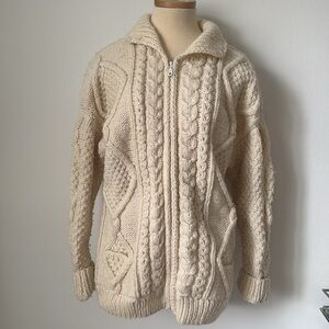 Native knit zip up 100% wool handmade cardigan
